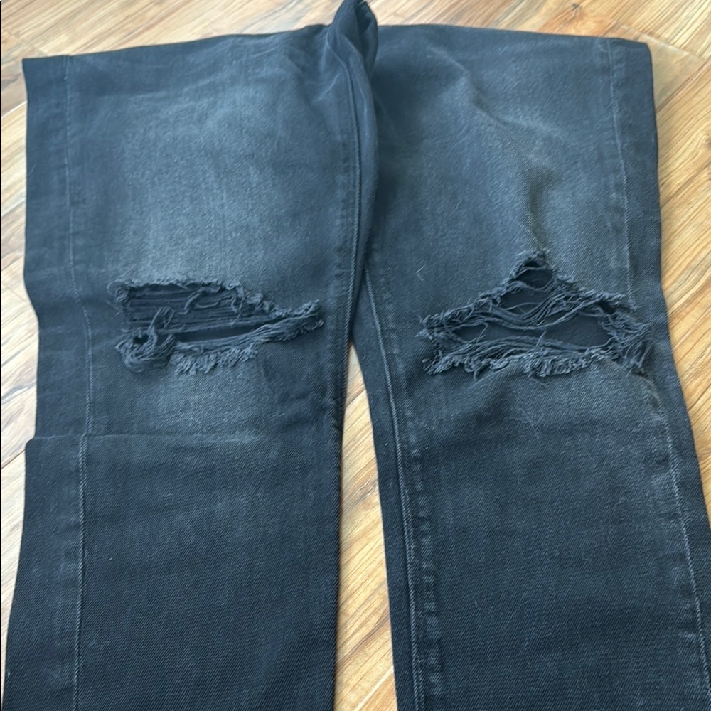 American Eagle Outfitters Black Straight Leg Jeans with Classic Appeal - Picture 2 of 7